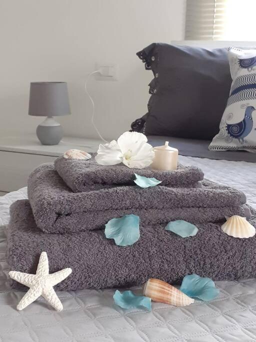 Casa Vacanze Con Giardino I Girasoli - Cin It 09006 - 9 C 2000 R4042- Sorso Eksteriør bilde