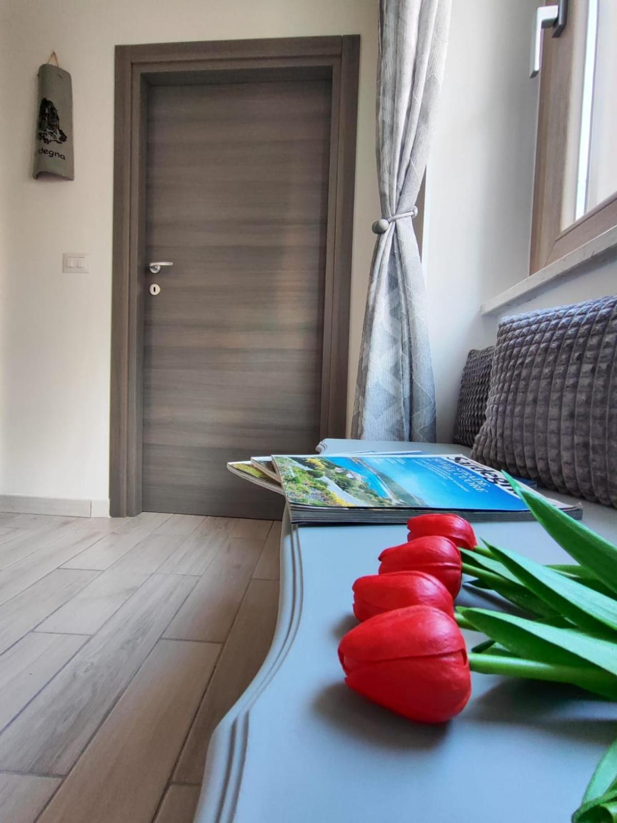 Casa Vacanze Con Giardino I Girasoli - Cin It 09006 - 9 C 2000 R4042- Sorso Eksteriør bilde