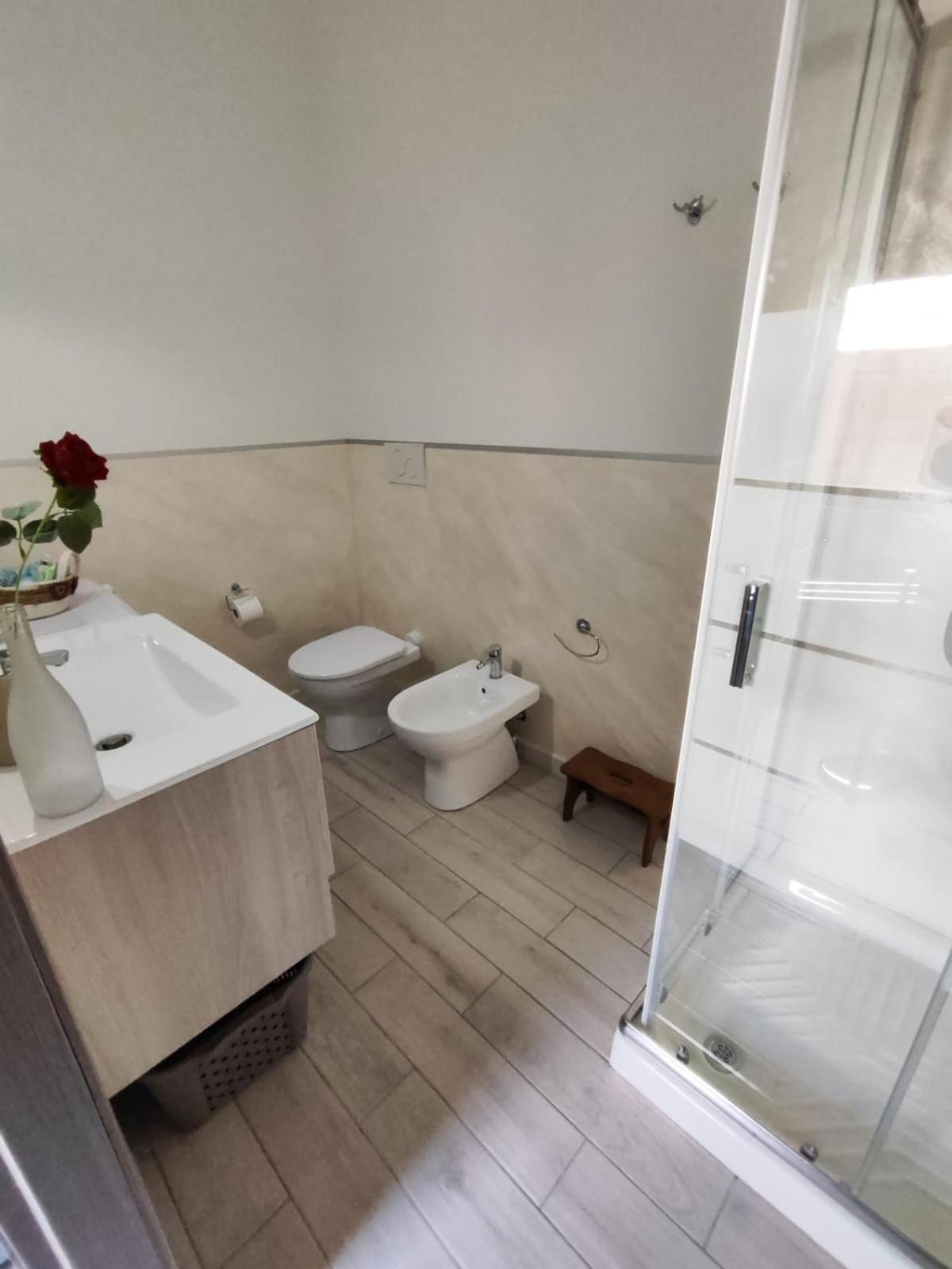 Casa Vacanze Con Giardino I Girasoli - Cin It 09006 - 9 C 2000 R4042- Sorso Eksteriør bilde