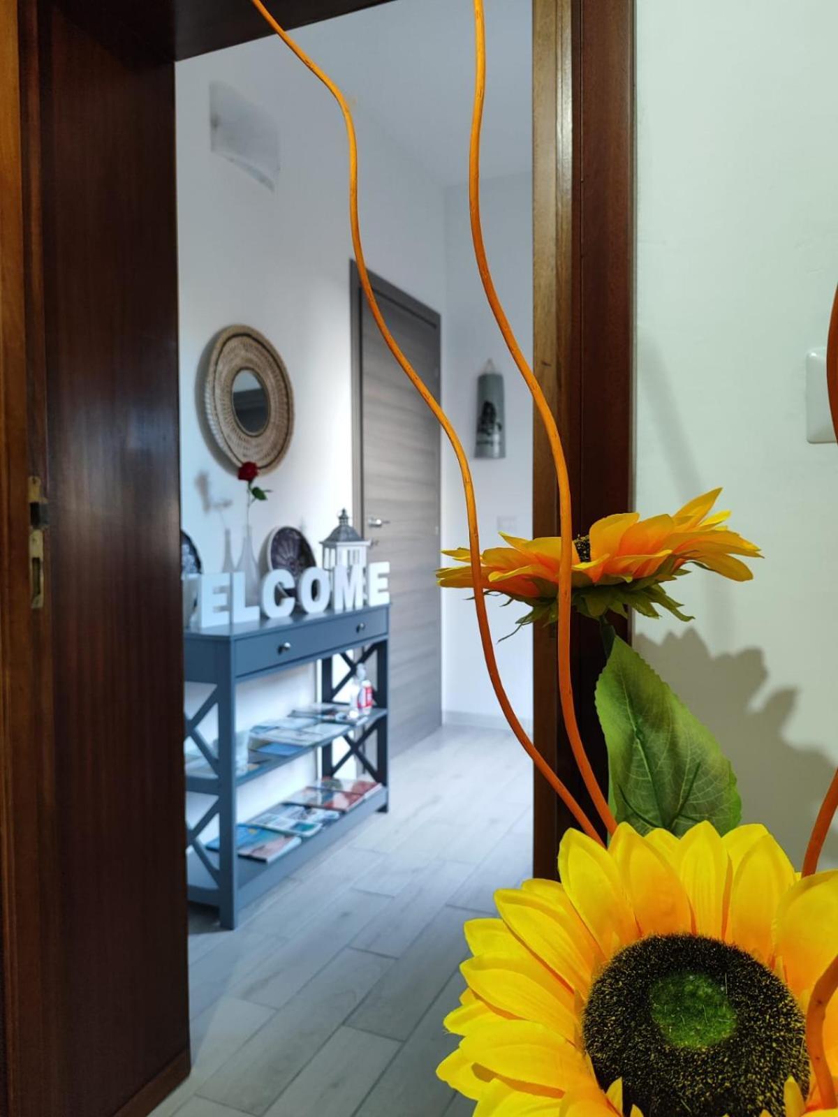 Casa Vacanze Con Giardino I Girasoli - Cin It 09006 - 9 C 2000 R4042- Sorso Eksteriør bilde